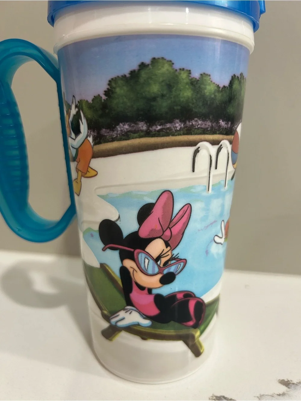 Disney Parks Rapid Fill Resort Pool Mug Mickey Minnie Donald Goofy NEW